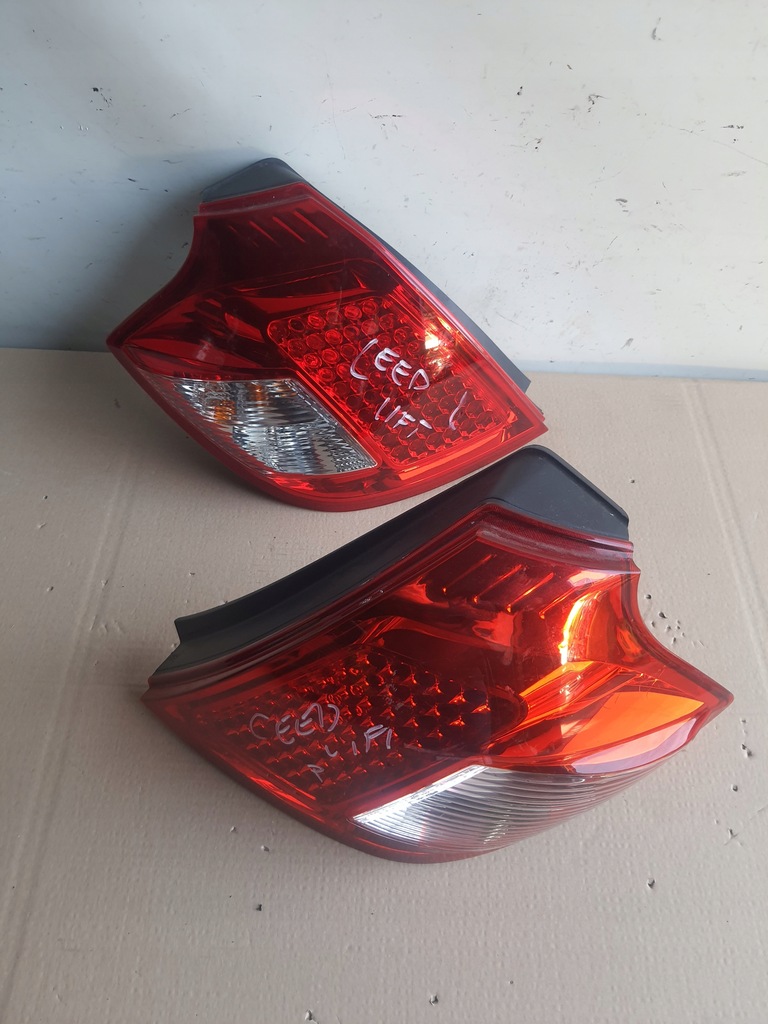 фото №1, Kia ceed i lift 09-12 лампа левая