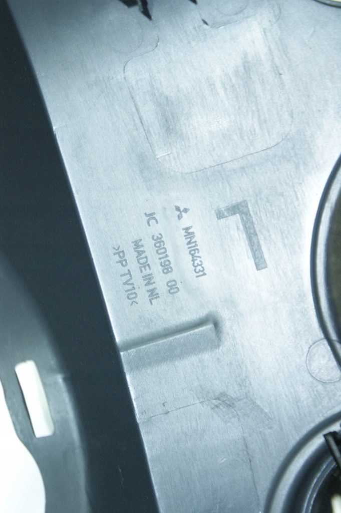 фото №16, Решётка обдув защита решётки обдув левая водителя mitsubishi colt mn164331