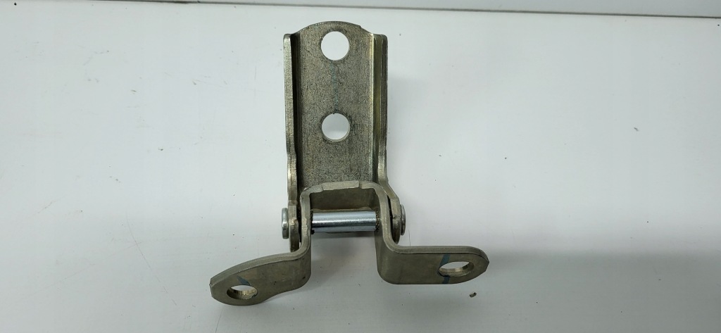 фото №7, Lexus rx prius rav4 yaris ii lexus петля дверь задняя dół левый 68780-0d071