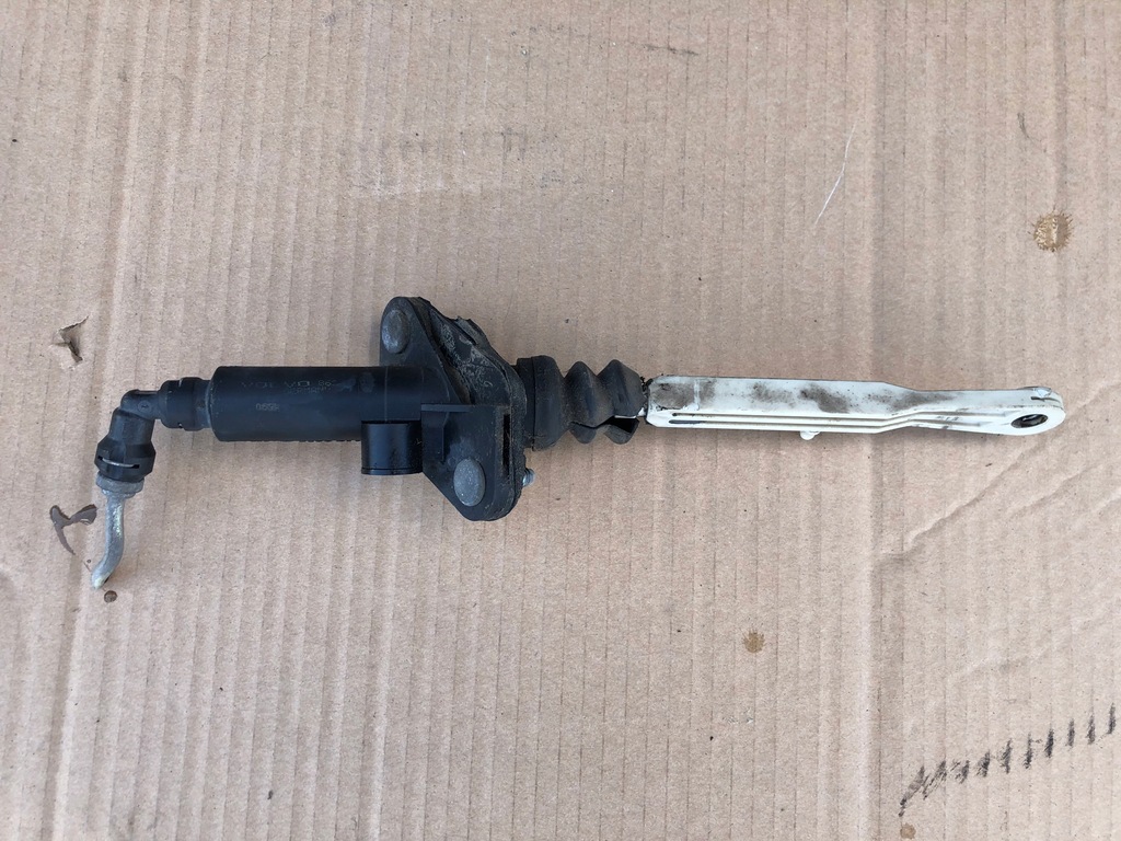 фото №1, Помпа сцепления volvo s80 цилиндр сцепления 2.0 2.4