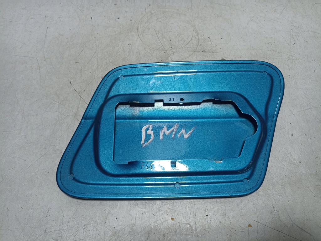 фото №3, Bmw 2 f44 кришка заливної пального