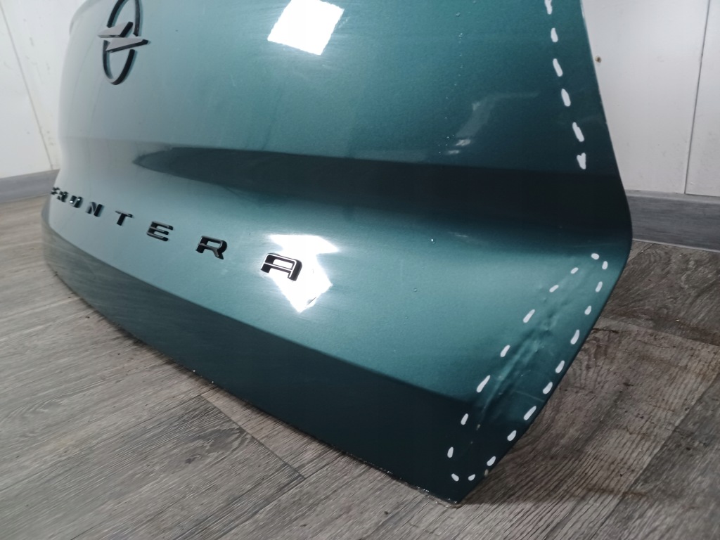 Кришка багажника ------ задній задня ------ opel frontera ----- od 2025- Зі Шроту