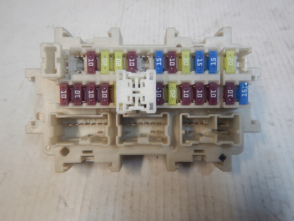 фото №1, Infiniti fx qx fx37 qx70 3.7 коробка предохранителей