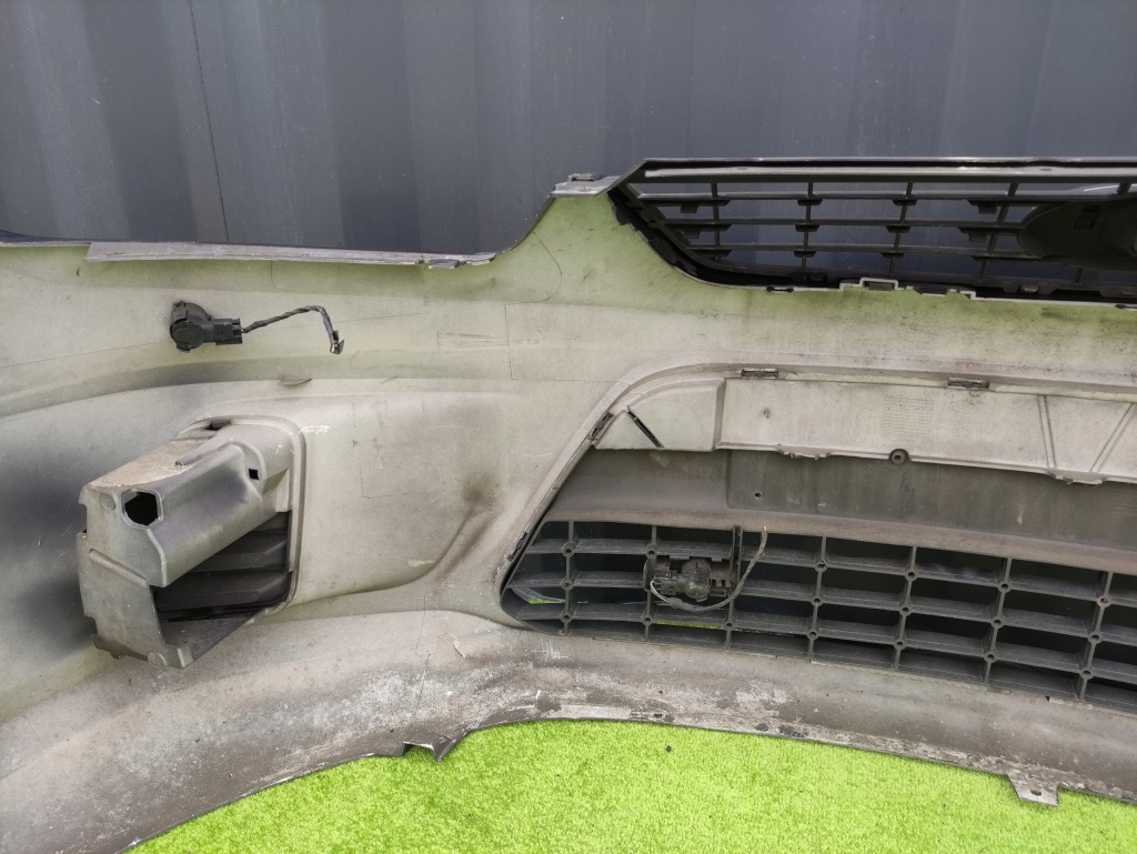 Ford c-max lift 07-10 бампер передній перед h4 pdc Оригінал