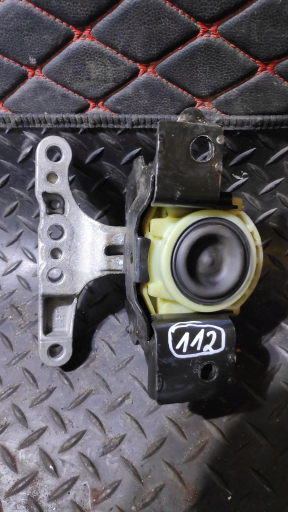 фото №7, Кронштейн подушка двигателя 1.5 hdi 208 i 9811224580