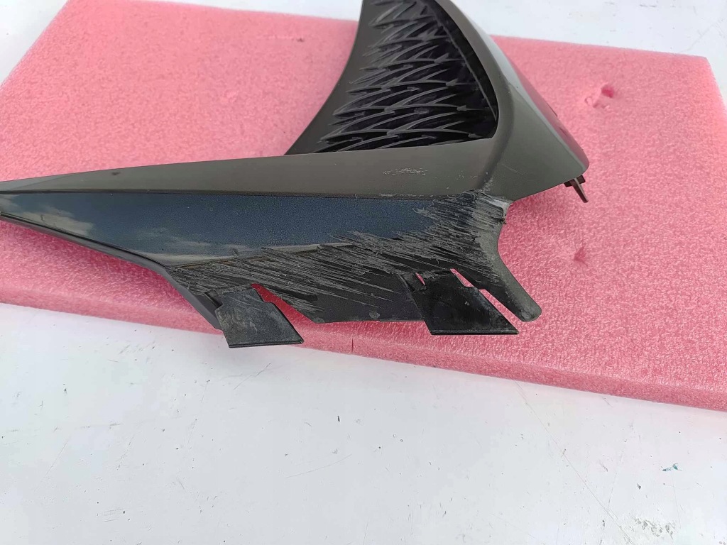 Lexus is решітка решітка радіатора бампера ліва 3248 Недорого