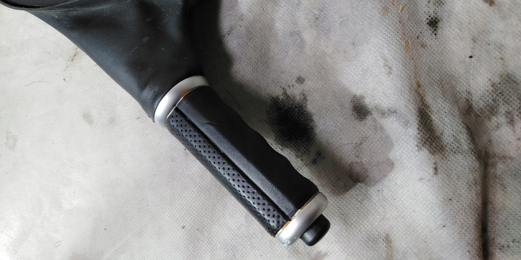 фото №5, Mazda 5 v cr 05r важіль гальма ручного шкіра