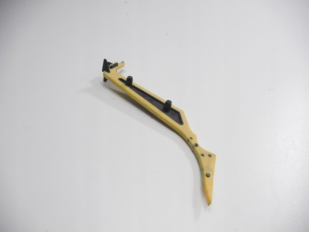 фото №8, Обшивка глушильна renault clio iii оригінальний номер 8200325358