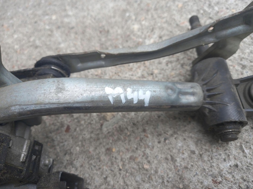 фото №6, Механизм дворник перед renault twingo ii eu