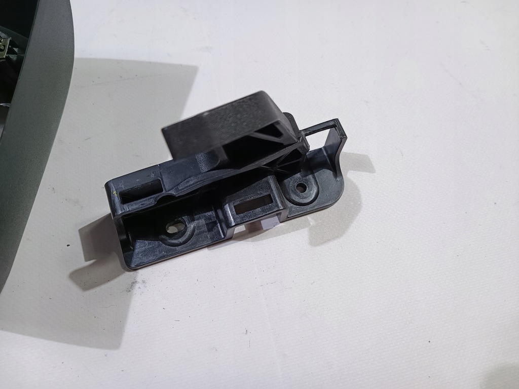 фото №6, Кронштейн кронштейн крыша правый corvette c6 targa