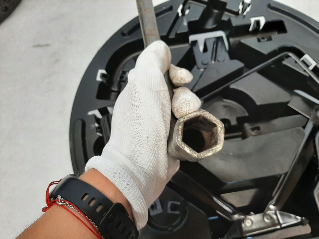 фото №3, Вкладыш домкрат alfa romeo giulietta 51811832