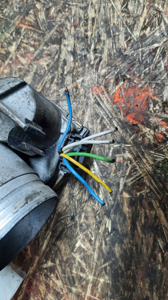 фото №5, Дросельна заслінка alfa romeo 147 1.6b 01r