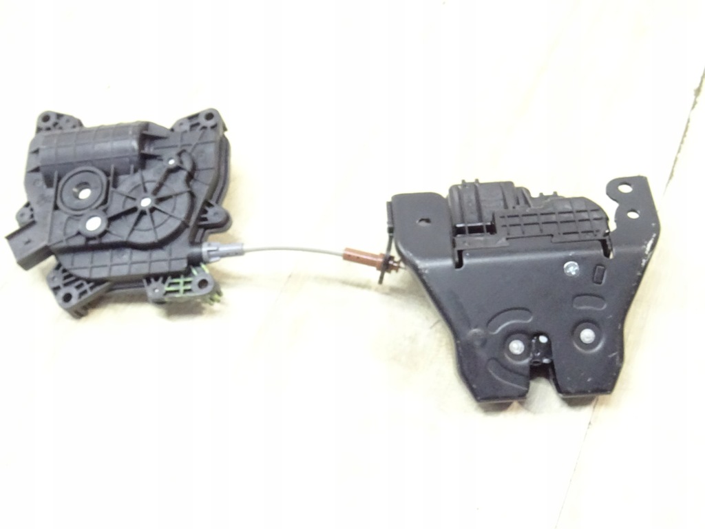 фото №7, Замок кришка багажника задня hyundai santa fe iii 3 19-