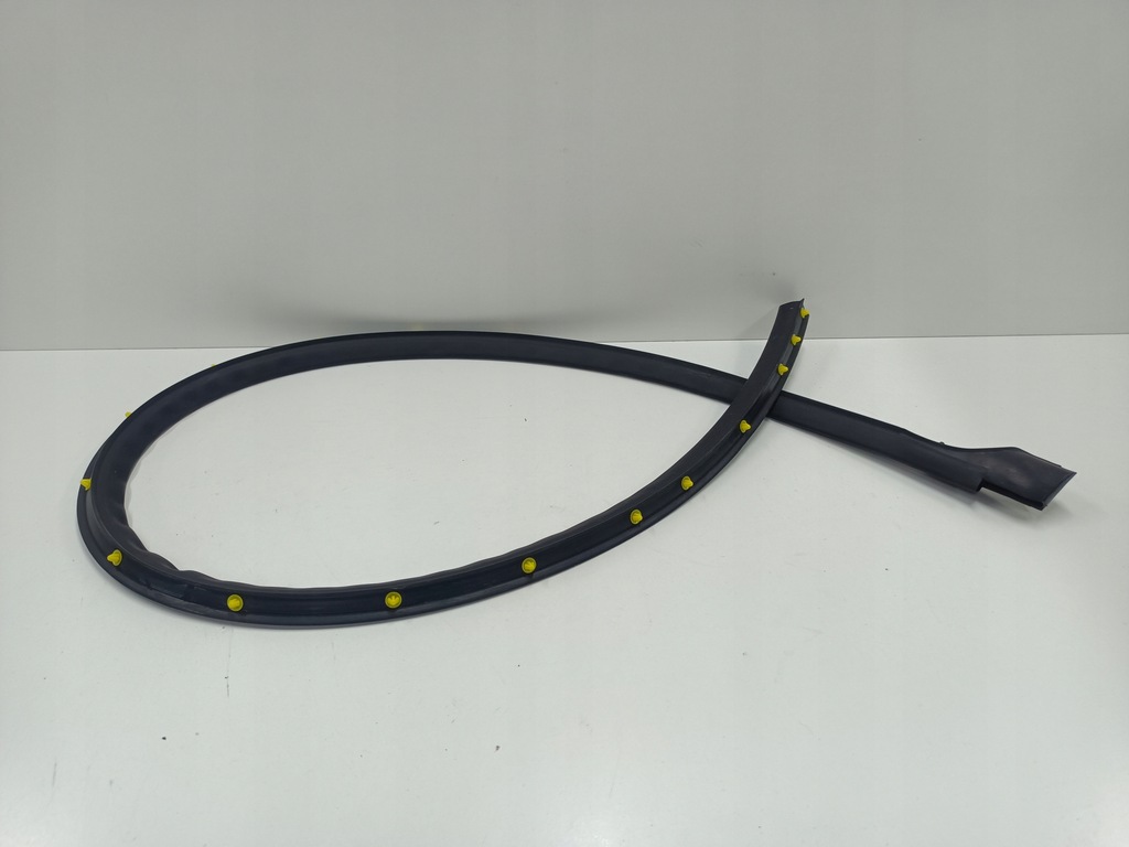 фото №1, Vw t-roc прокладка двері ліва нижня 2ga839699