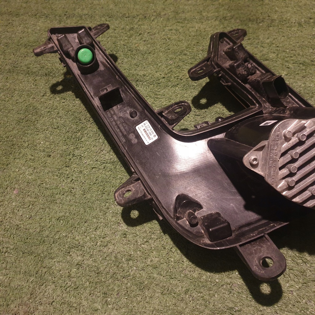 фото №8, Протитуманна фара led drl volkswagen оригінальний номер 3g0941056a