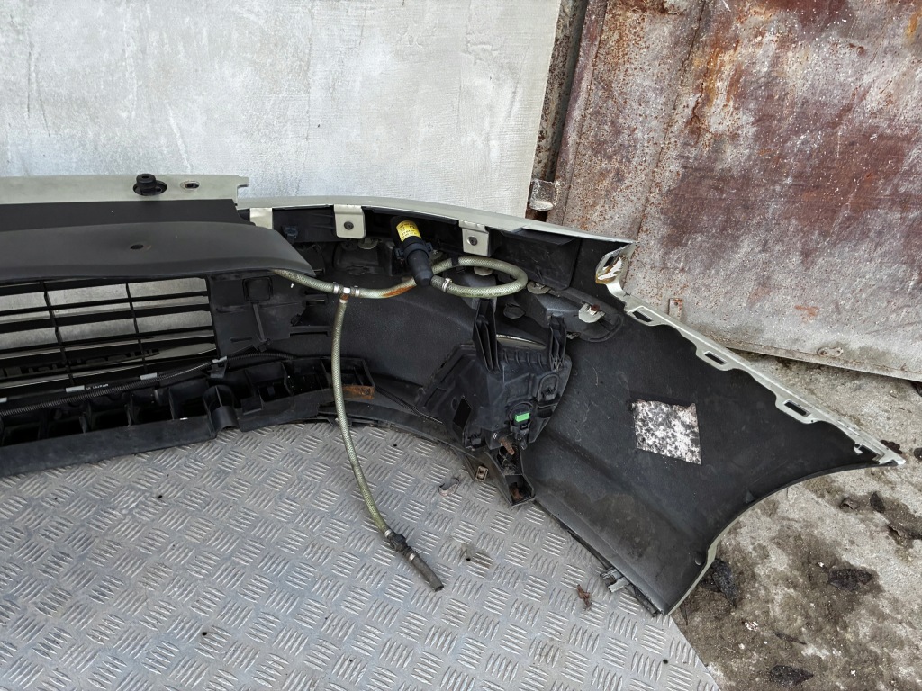 Бампер перед передний peugeot 407 рестайлинг  =oem= европа kcvd омыватель ксенон в Украине