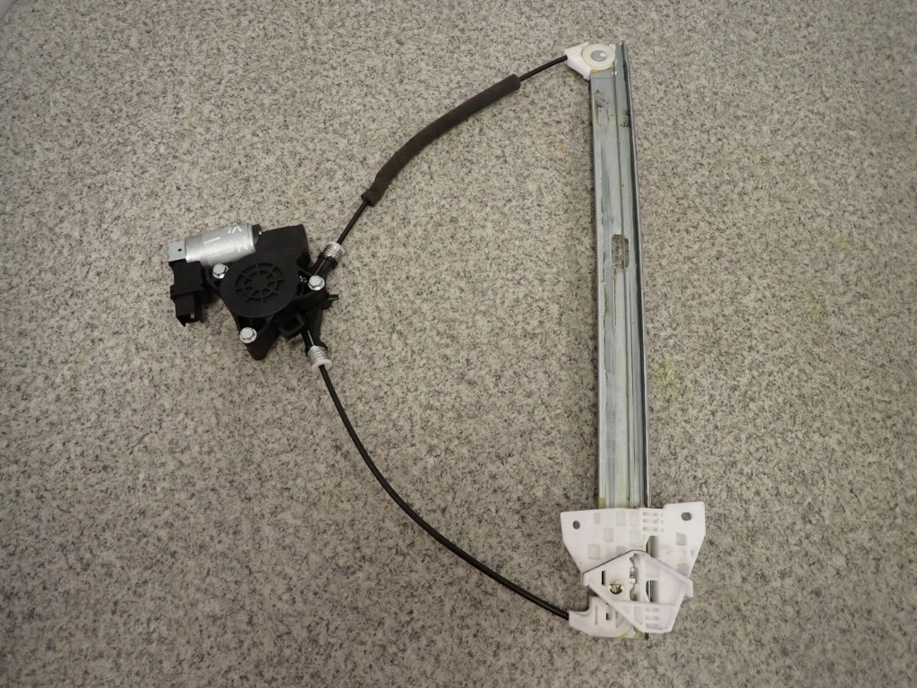 фото №2, Mazda5 mazda 5 ii 10- cw подъемник передний левый