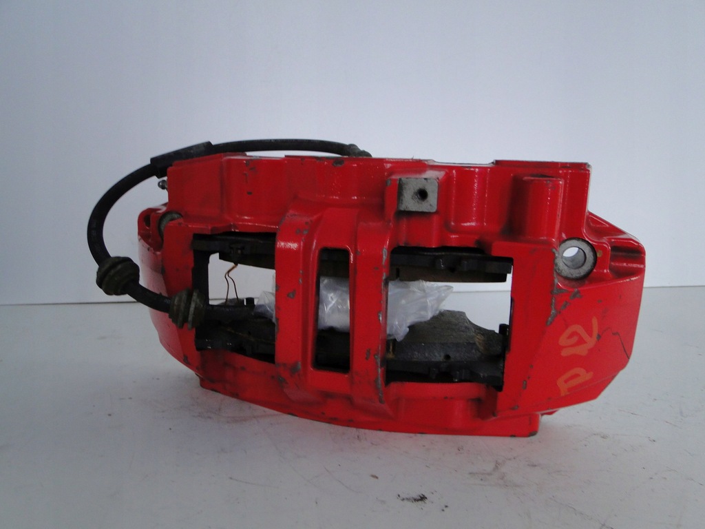 фото №5, Mercedes суппорт тормозной передний левый 63 amg brembo c klasa 206 w206