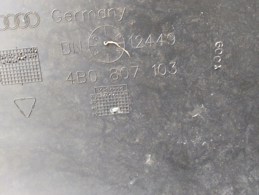 Бампер передний audi a6 c5 4b0807103 оригинал перед a6 Цена