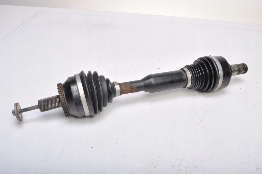 Volvo xc90 d5 рестайлінг  fl привідний вал ліва короткий 30783089 Київ