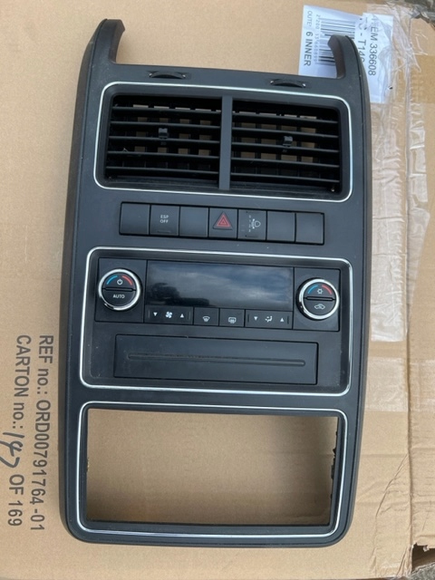 фото №1, Dodge journey панель кондиціонера обдув