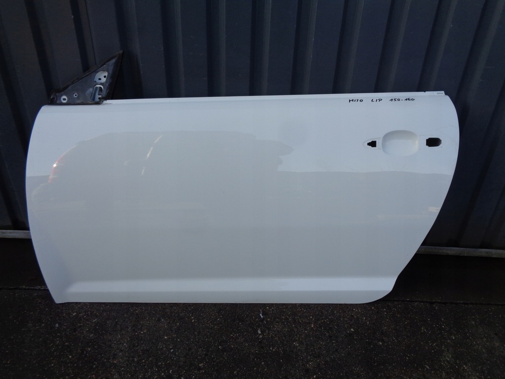 фото №1, Дверь alfa romeo mito lift левая белый 268/a оригинал