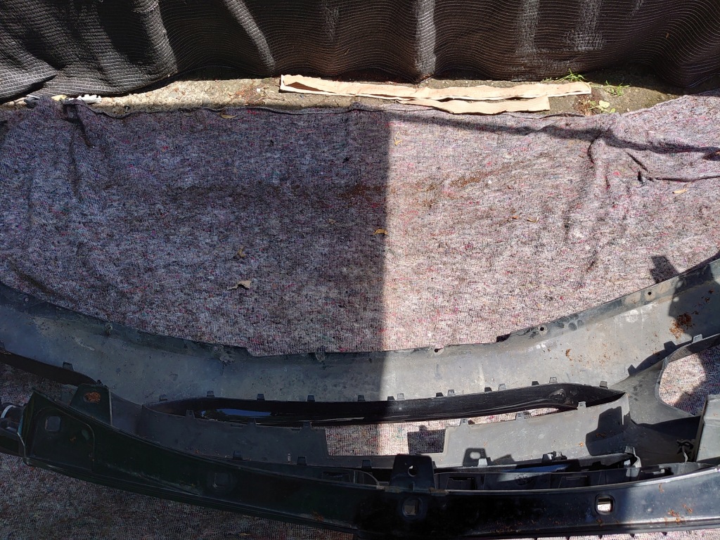 фото №6, Бампер перед bmw x5 f15 m-pakiet pdc 8054018 направляющие крепления