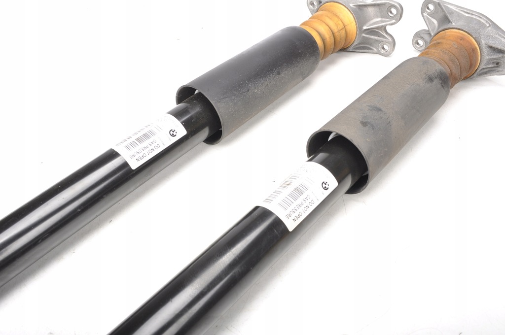 фото №8, Bmw f40 1.5d амортизаторы задняя левый правый комплект 6877075