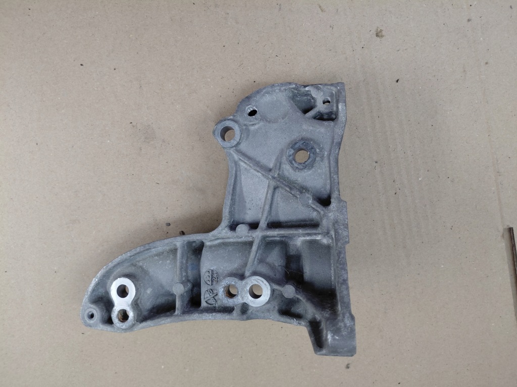 Ford fiesta mk7 1.4 tdci кронштейн кронштейн основание генератора Доставка