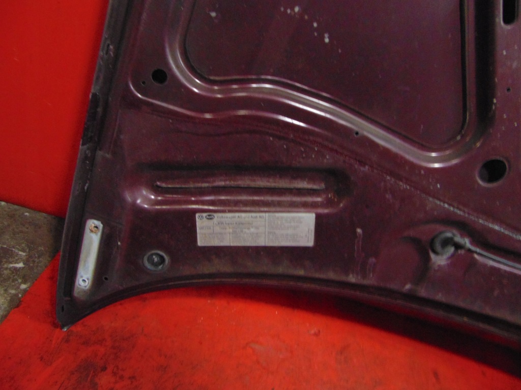 Audi a4 b5 8d 1994-1999 перед решётка  крышка багажника крышка капот двигателя lz3n 8d2 в Украине