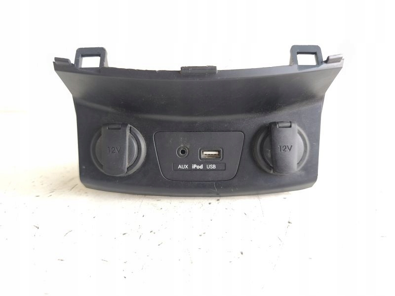 фото №1, Панель корпус aux usb прикурювача hyundai i30 96120a5000