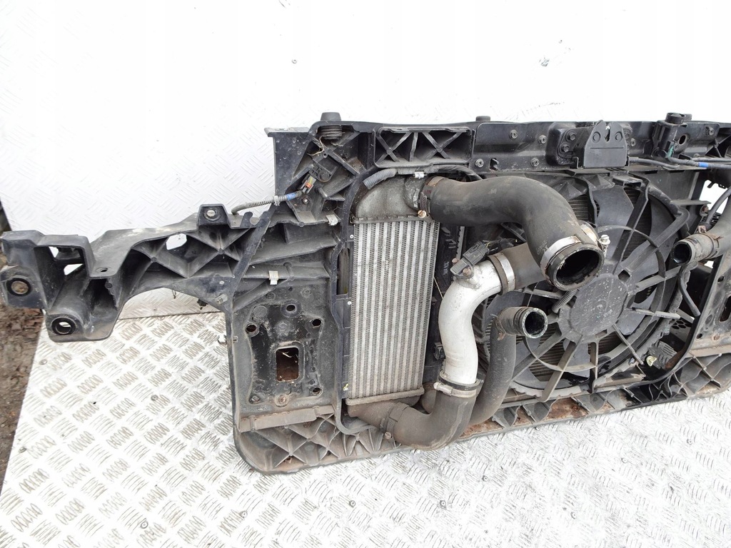 фото №9, Pas передний радиатор kpl. hyundai ix35 09-15r., 2.0 crdi