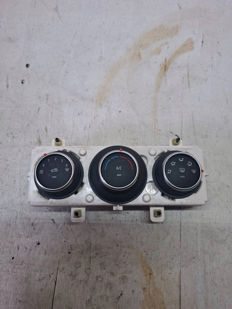 фото №1, Renault master iii панель кондиционера