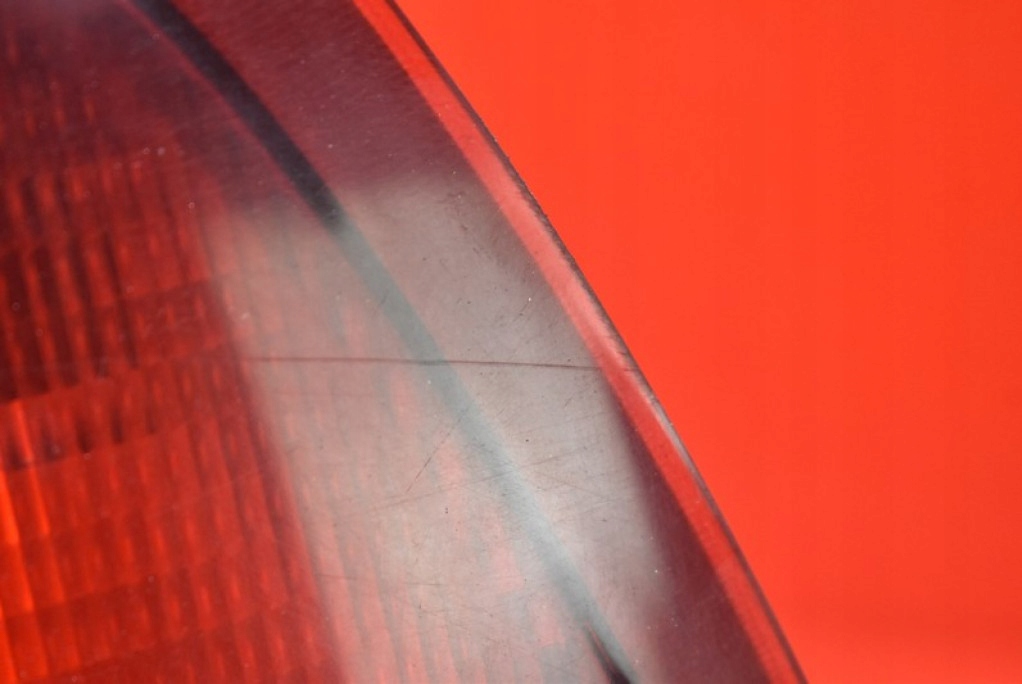 фото №10, Лампа права задня задня r92402-252 hyundai accent 2 ii 5d hb 99-13