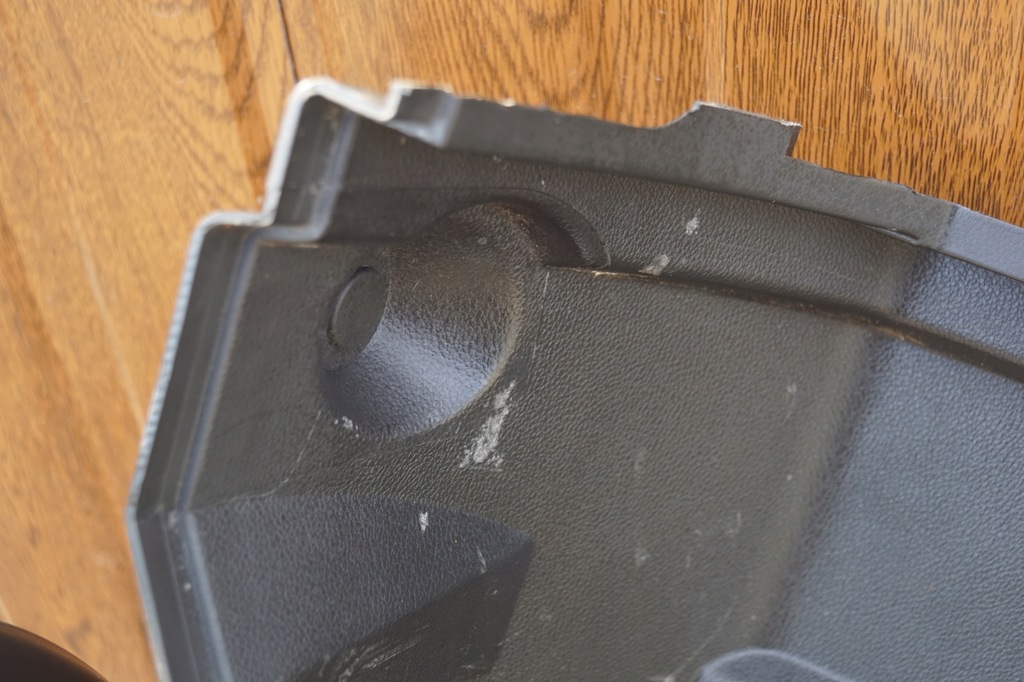 фото №6, Обивка багажника правая chevrolet aveo t300