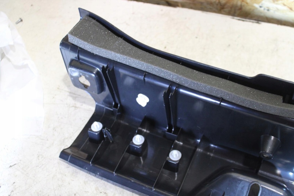 Защита поперечина багажника mercedes a klasa w176 amg Киев