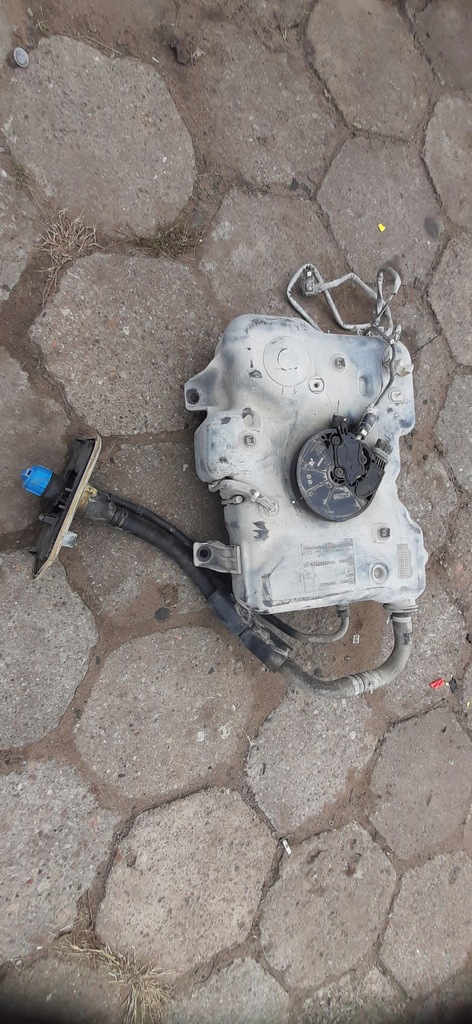 фото №9, Бак помпа adblue master iii 172a22038r 208993933r