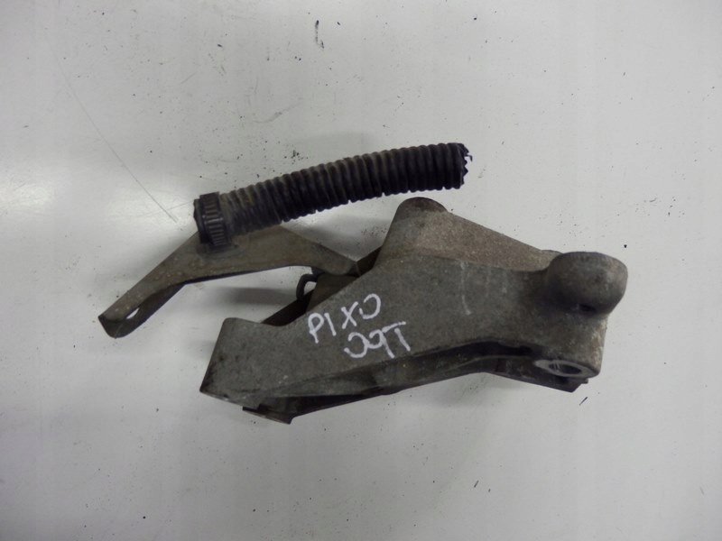 фото №1, Nissan pixo 09 кронштейн подушка двигателя