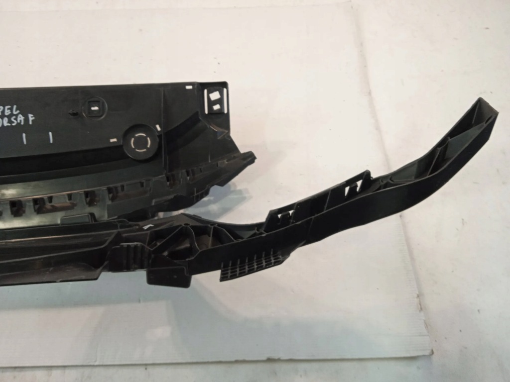 Підсилювач бампера решітка opel corsa f в Україні