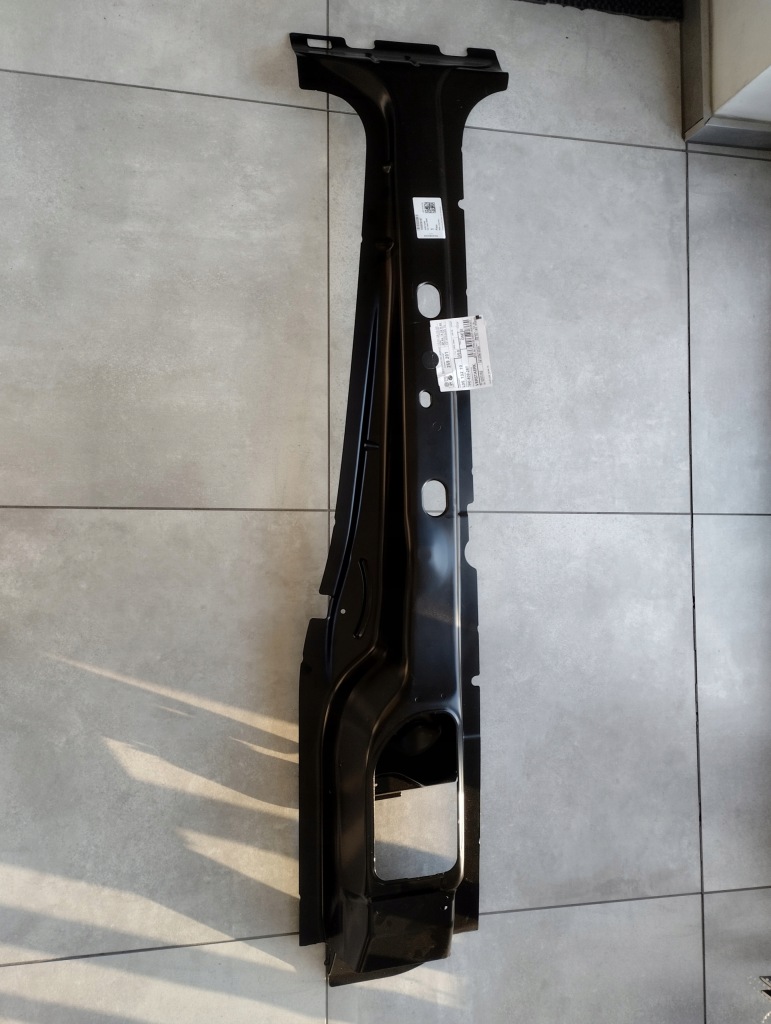 фото №1, Vw transporter t5 t6 усилитель защита стойка b фрагмент 7h0809287