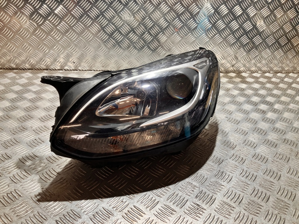 Купити Лампа лівий перед фара mercedes slk slc r172 2015- lift uk