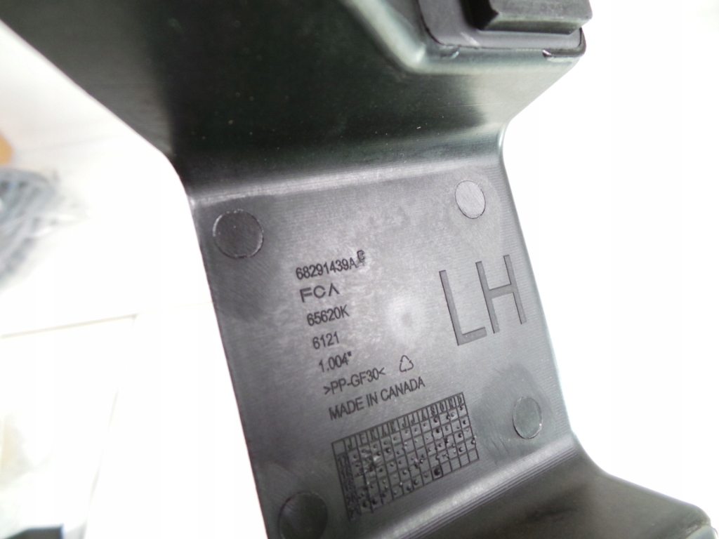 фото №2, Рамка протитуманної фари ліва ram 2019-