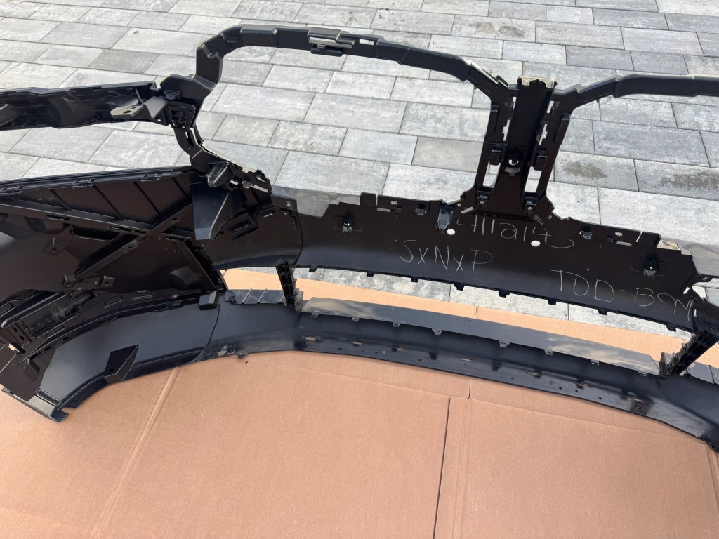 фото №11, Бампер направляющая перед bmw xm g09 оригинал хороший состояние