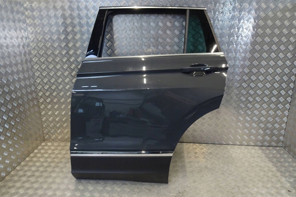 фото №1, Vw tiguan ii lift - дверь задние левая lc7q