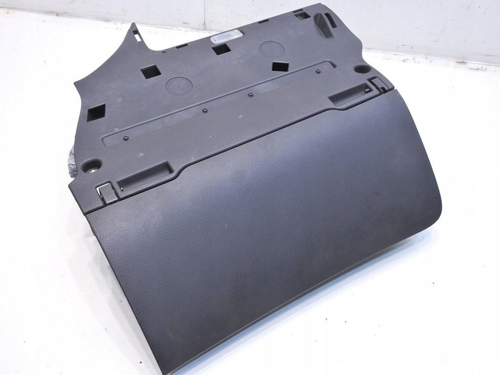 фото №10, Бардачок audi a6 c6