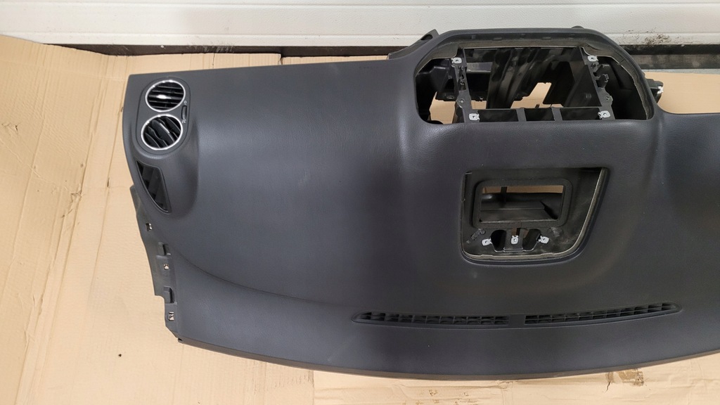 фото №14, Консоль+ 2x подушка vw golf v+ plus europa оригинал