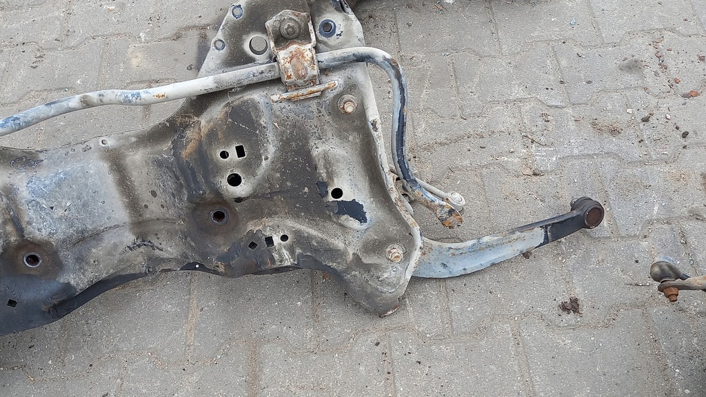 фото №6, Подрамник перед peugeot 206 04r