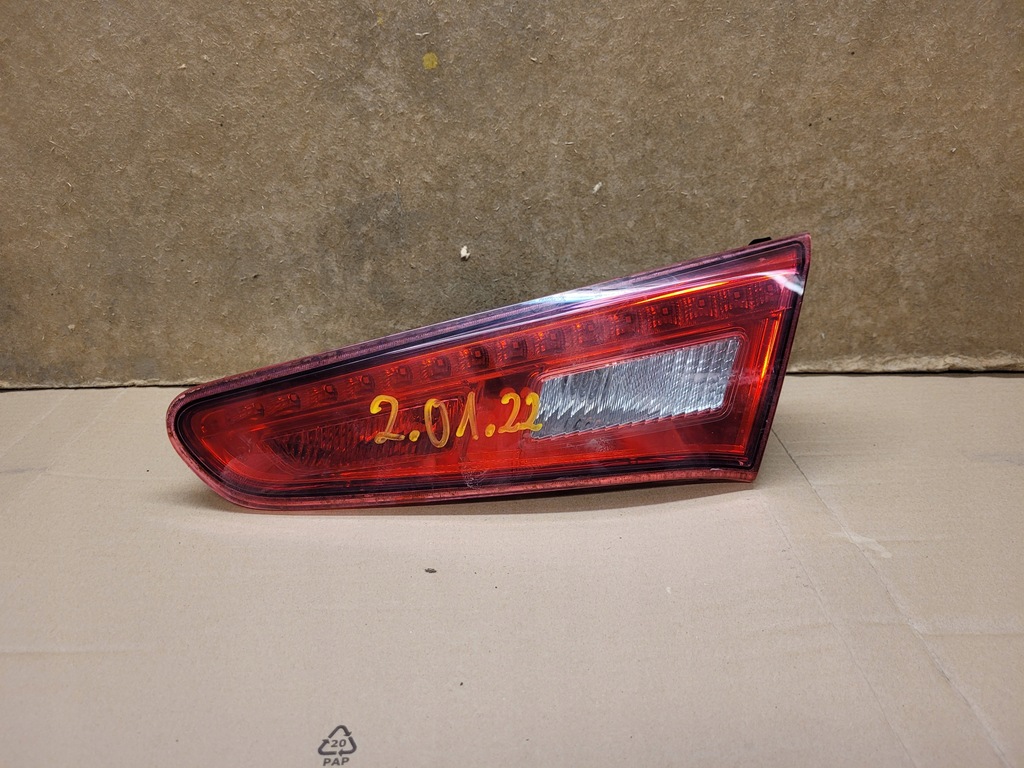 фото №1, Лампа задняя alfa romeo giulietta правая