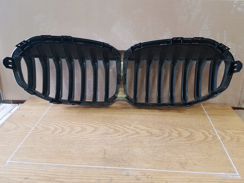 фото №2, Bmw 1 f40 решётки радиатора решётка радиатора решётка радиатора 7450957