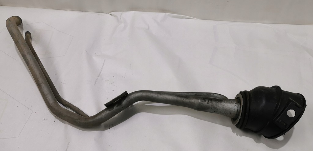 фото №1, Труба заливной топлива subaru forester 13- iv